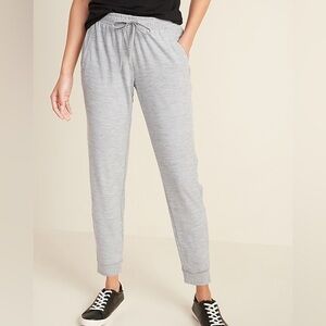 Old Navy Breathe On Gray Joggers